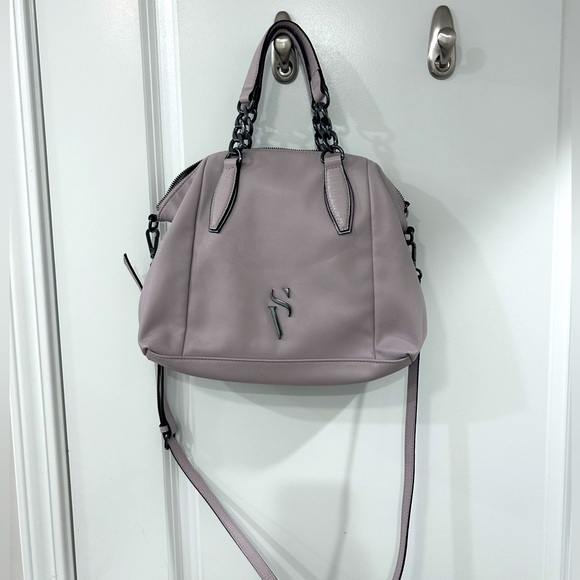 Vera Wang Lavender Handbag - Picture 1 of 12